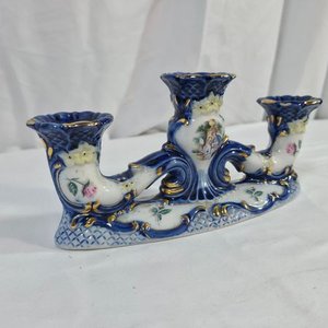 Candelabro de Porcelana Estilo Clásico con Figuras y Flores - imagen 2