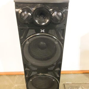 Lote siguiente: Parlante Xion Profesional XI-XT920 Negro