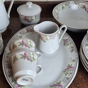 Juego de Vajilla de Porcelana China con Diseño de Frutas - imagen 4