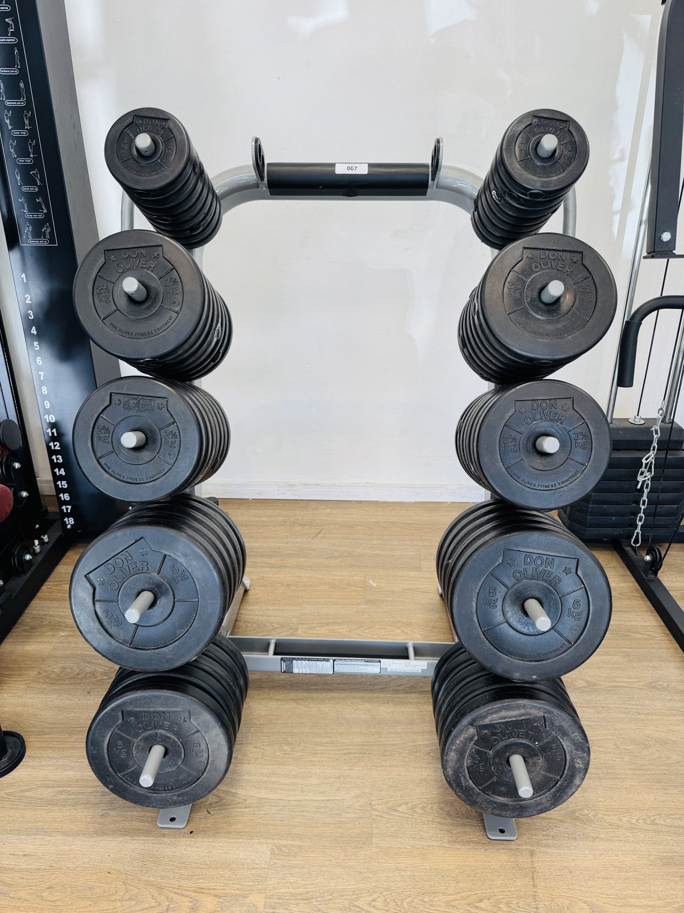 Soporte Body Solid para Discos de Pesas con 44 Unidades