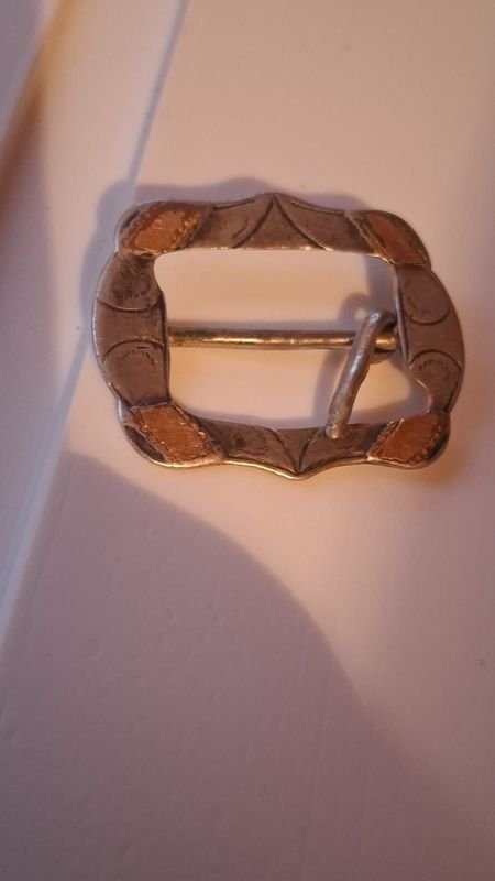 Anillos de plata y oro en excelente condición - imagen 3