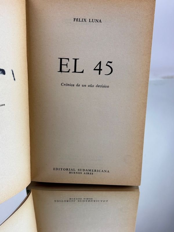 Colección de libros sobre historia, política y literatura - imagen 10