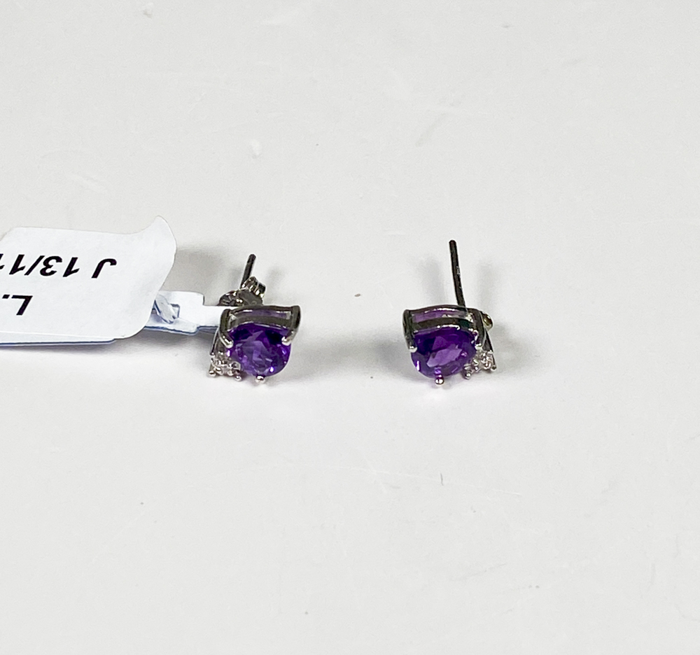 Par de caravanas de plata con amatistas y brillantes - Excelente condición