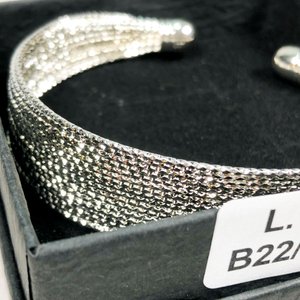 Pulsera Abierta Metálica para Dama con Caja - imagen 3