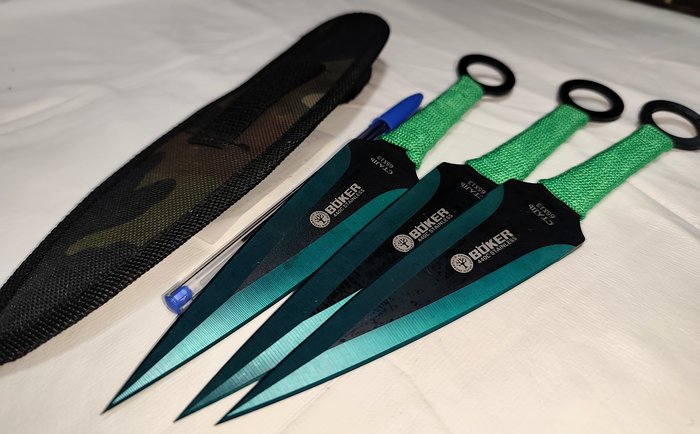 Set de 3 Dagas de Lanzamiento Boker con Funda