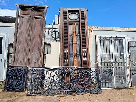 Item 31730 - Image 0