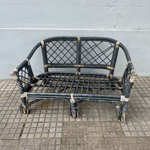 Lote siguiente: Sillón de Ratan para Dos Cuerpos Color Negro