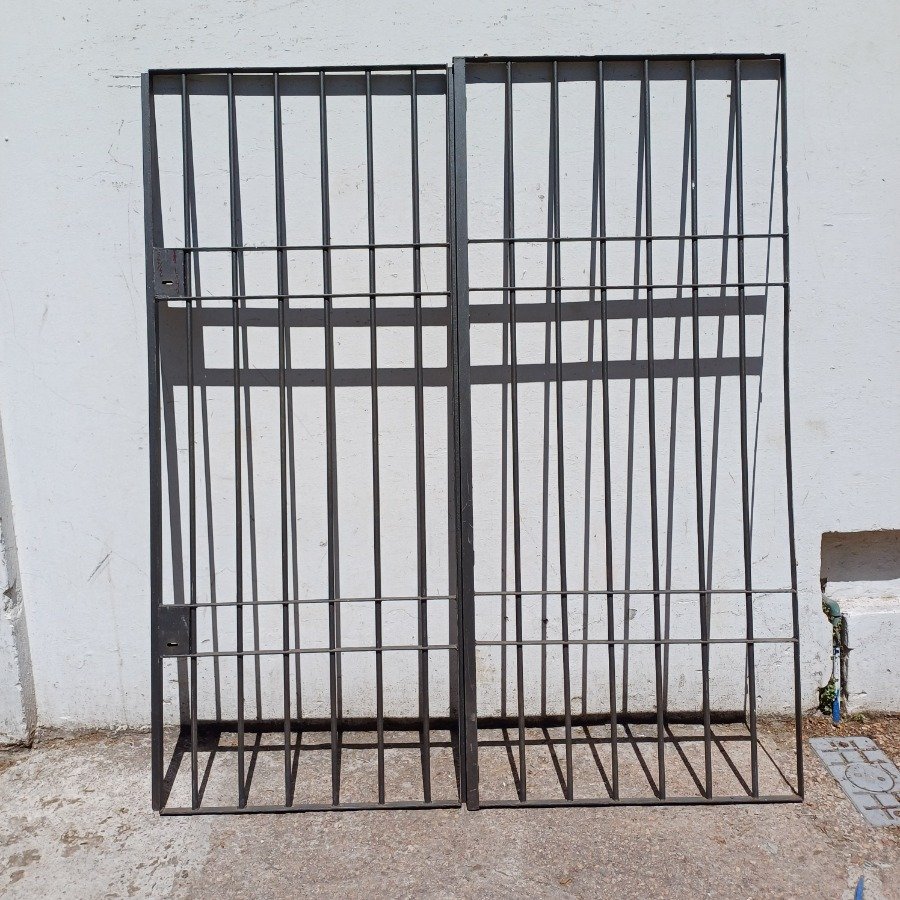 Puerta de reja y varilla en metal, medidas precisas - imagen 2