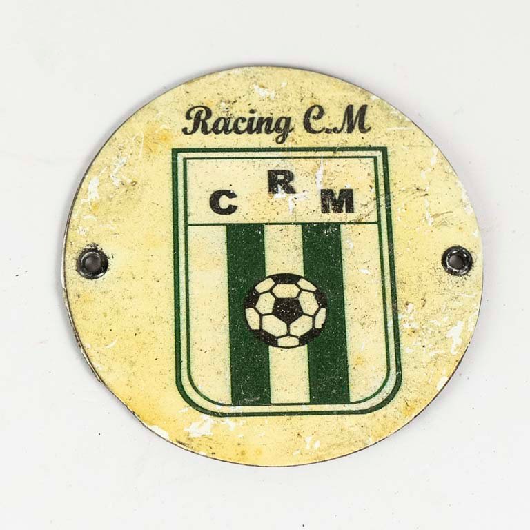 Lote anterior: Escudo de Racing Club litografiado - Medidas: diámetro 11cm