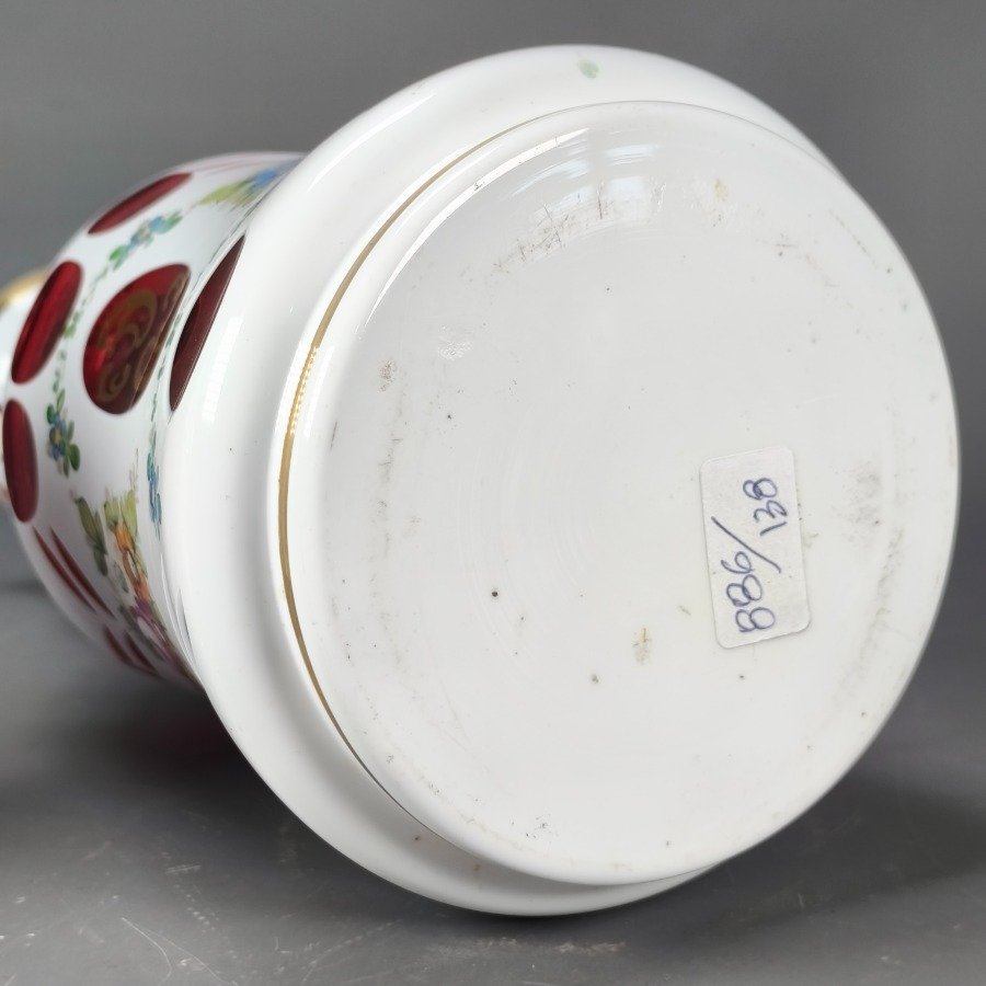 Botellón de cristal de Bohemia esmaltado con diseños tallados y florales pintados a mano - imagen 11