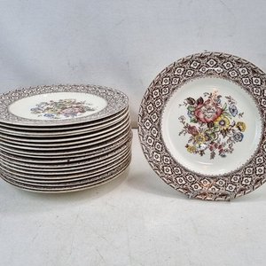 Juego de 19 Platos Hondos Antiguos "Harvard" Empire, Diseño Floral, Inglaterra - imagen 1