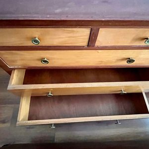 Cómoda Estilo Americano con 6 Cajones y 1 Puerta - imagen 5