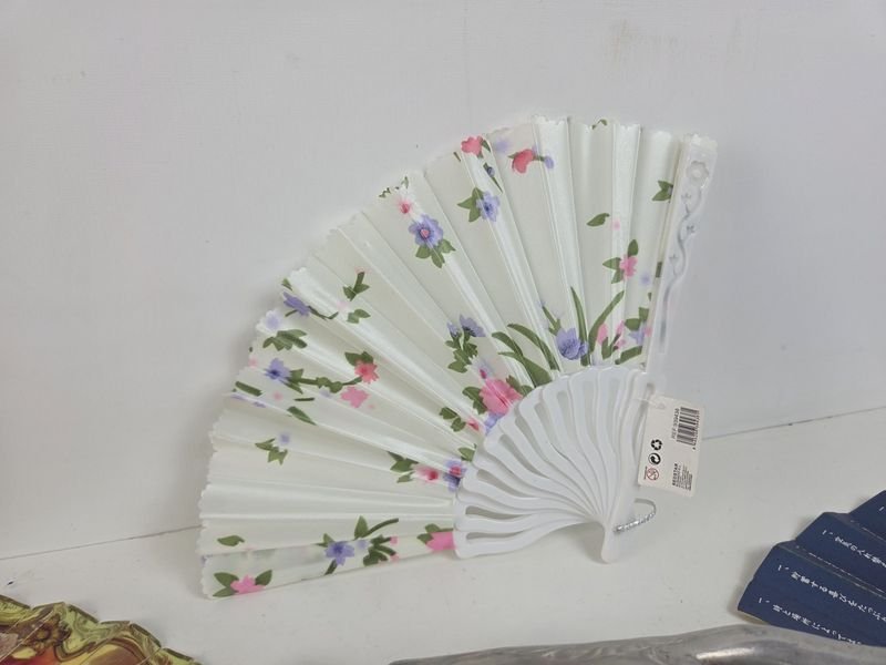 Lotes de abanicos con diseños y colores variados - imagen 6