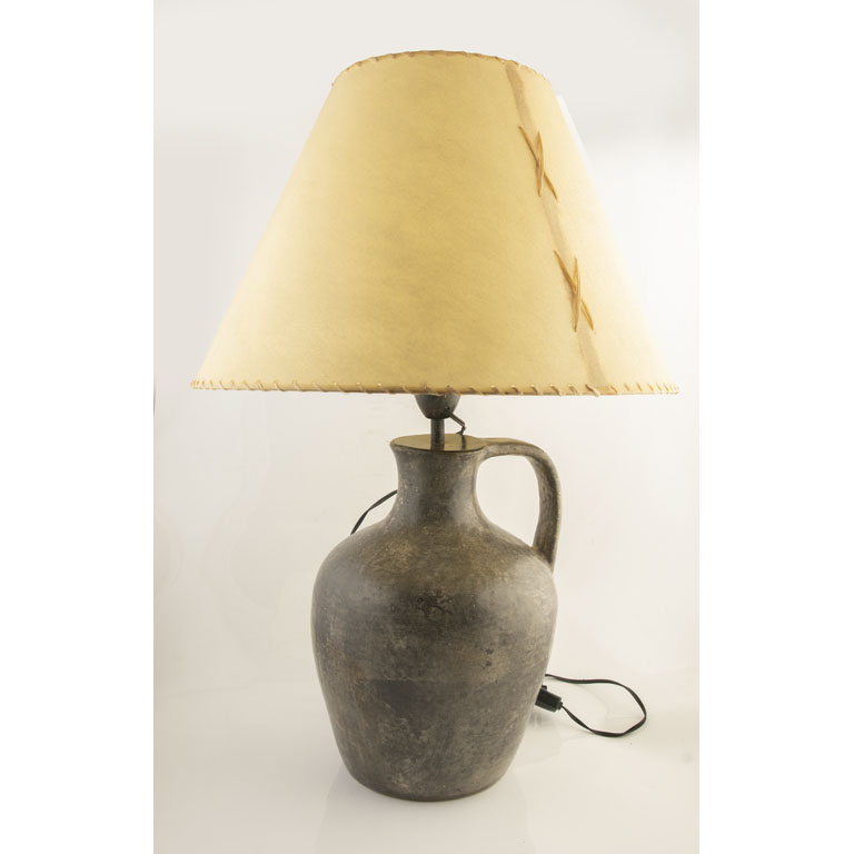 Lámpara cerámica de diseño exclusivo por Jaime Nowinsky