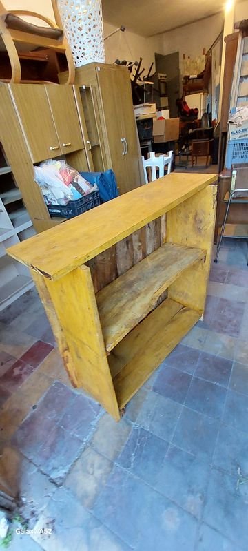 Mostrador tipo barra de madera para decoración y uso - imagen 2