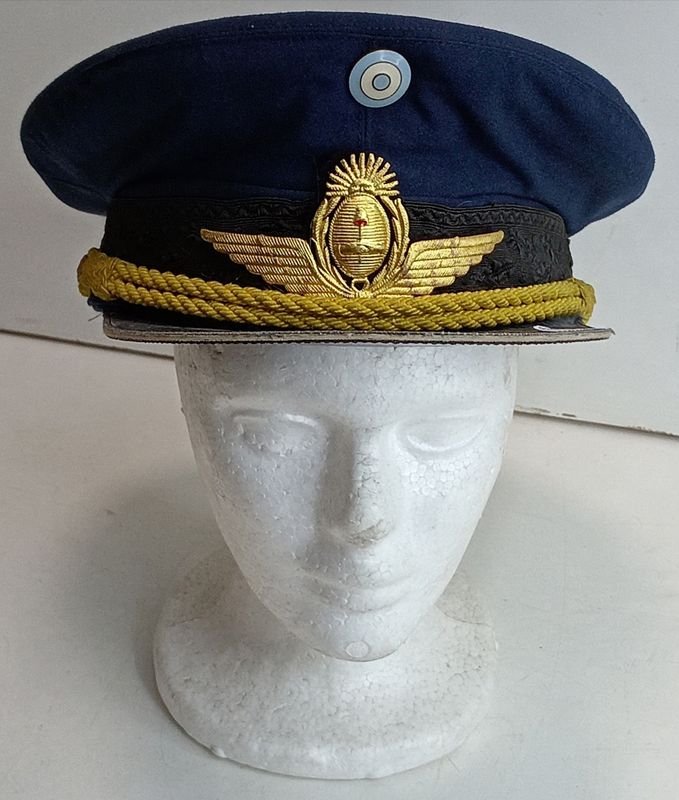 Gorra de Oficial de la Fuerza Aérea Argentina - Guerra de Malvinas
