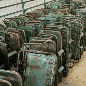 Línea de Trabajo para Fabricación de Calzado con Carritos y Estanterías - imagen 13