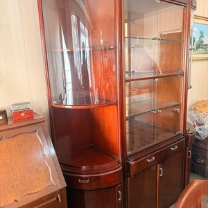 Mueble Bar Vitrina Desarmable Madera Oscura Estilo Clásico - imagen 3