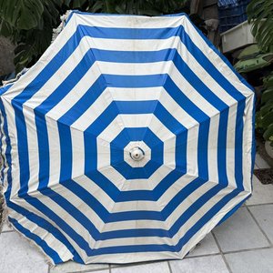 Sombrilla de Playa a Rayas Azules y Blancas con Funda Original - imagen 9