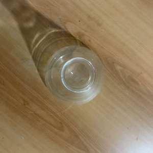 Decantador de Vidrio Estilo Erlenmeyer - imagen 3