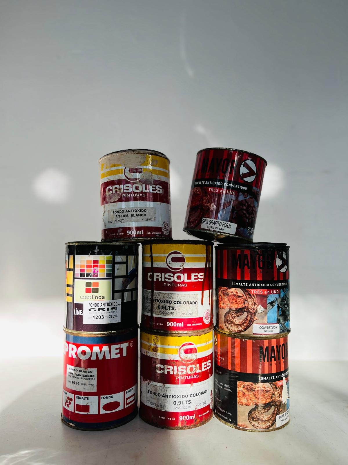 Lote de 8 Latas de Pintura Antióxido y Esmalte Mayor y Crisoles