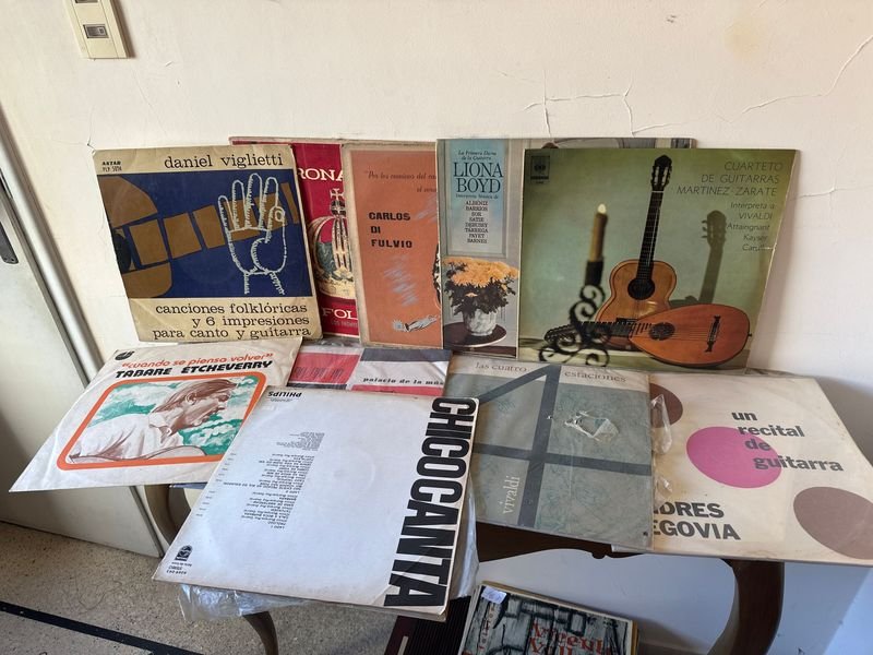 Item 896139 - Image 0