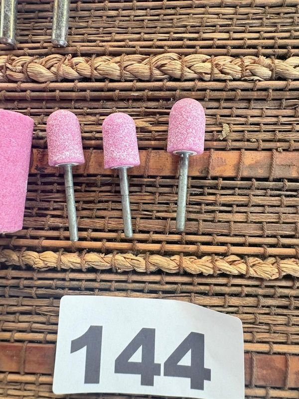 Lote de Puntas de Amolar Rosadas para Herramienta Rotativa