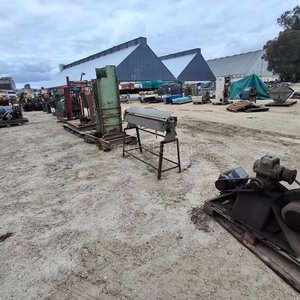 Lote anterior: Lote de Maquinaria Industrial y Herramientas