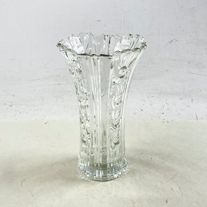 Lote anterior: Florero de Cristal Transparente Italiano con Diseño Labrado