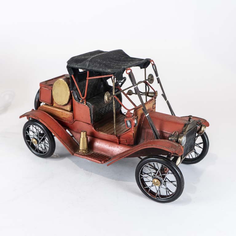 Lote anterior: Adorno cachila de metal  - Medidas: 32x19cm 