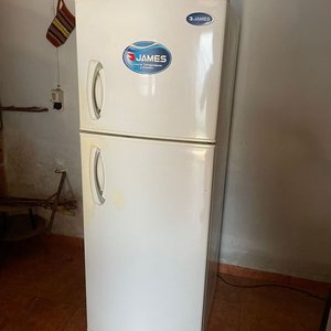 Heladera con Freezer James Blanca - imagen 1