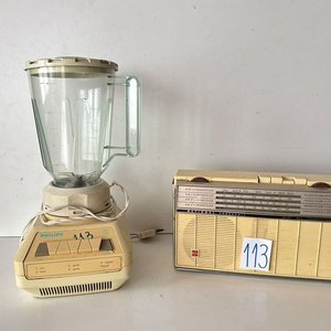 Licuadora Philips y Radio Portátil National - imagen 2