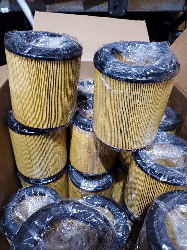 22 Filtros de Aire Automotor CA 4744A