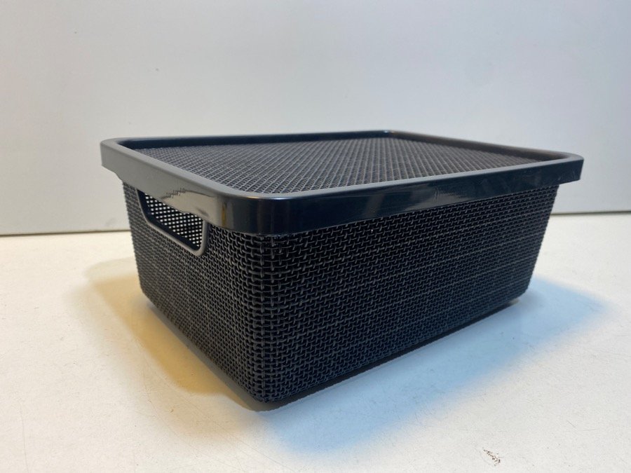 Caja Organizadora Plástica Negra Arqplast con Diseño Calado