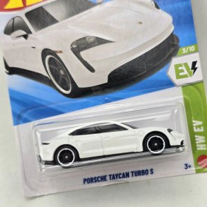Hot Wheels Porsche Taycan Turbo Blanco - imagen 2