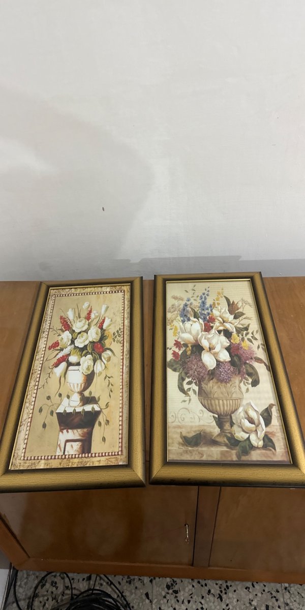 Par de Cuadros Decorativos con Floreros