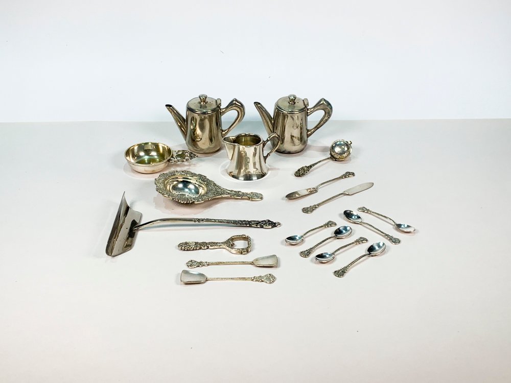 Lote siguiente: Platino y Plata en Accesorios de Cuchina