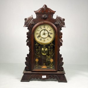 Reloj de Pared Antiguo con Péndulo y Llave - imagen 1