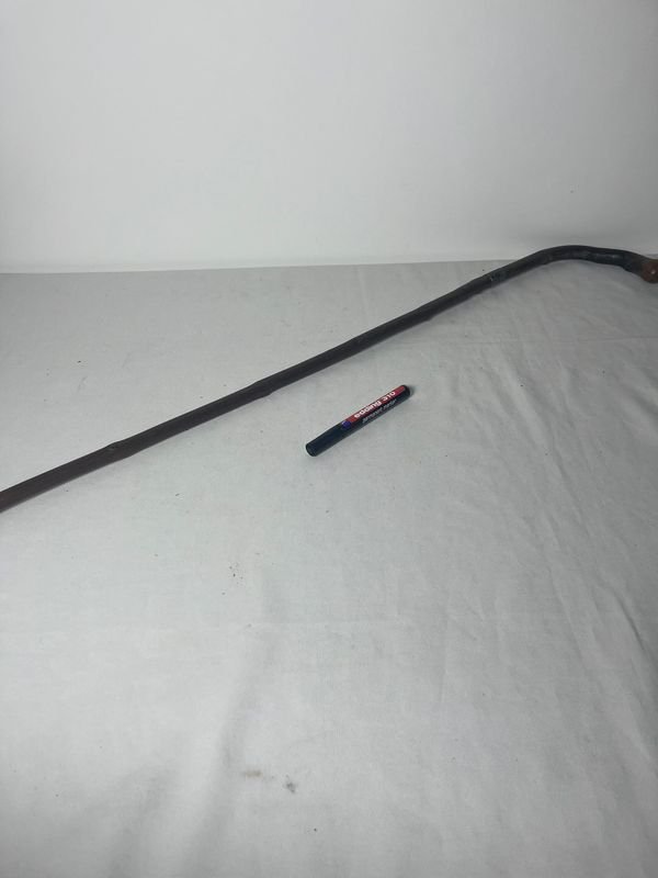 Bastón de Madera con Puntera Bronceada