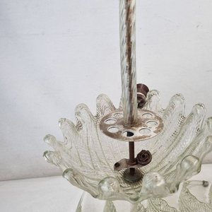 Araña de Cristal Transparente con Hojas Decorativas Caladas - imagen 4