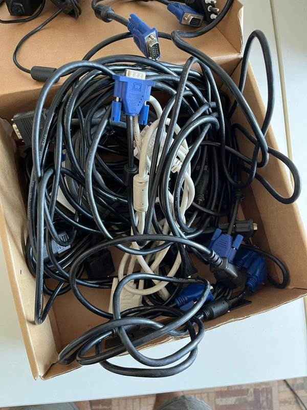 Transformadores y cables para electrónica - imagen 2