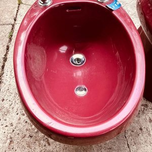 Inodoro y Bidet Color Bordo - imagen 2