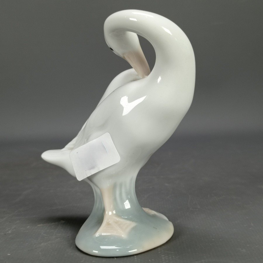 Item 17171 - Image 3