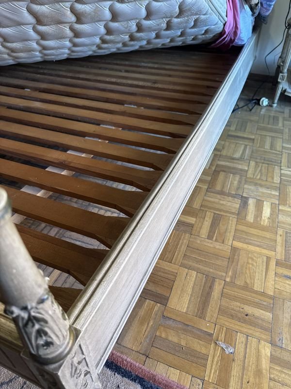 Cama de 2 plazas estilo Luis XVI respaldo esterillado - imagen 8