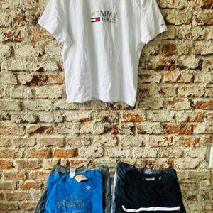 Lote anterior: Remera Tommy Jeans Blanca Logo Bordado Talle M