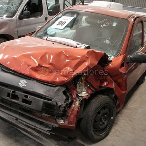 Lote siguiente: Suzuki Alto 800 Rojo - Vehículo con Daños Severos