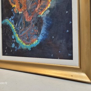 Dos Cuadros con Marco Dorado: Árbol y Figura Abstracta - imagen 4