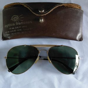 Lentes de Aviador Ray-Ban con Estuche Original - imagen 2
