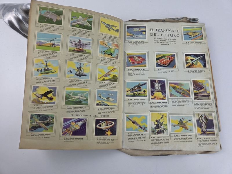 Colección de Álbumes Antiguos con Ilustraciones Coloridas - imagen 27