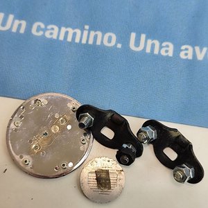 Lote de Accesorios y Bandera Jeep: Un Camino, Una Aventura - imagen 3